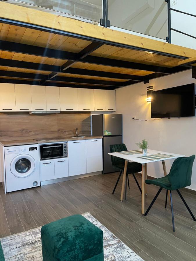 D&E Apartaments 地拉那 外观 照片