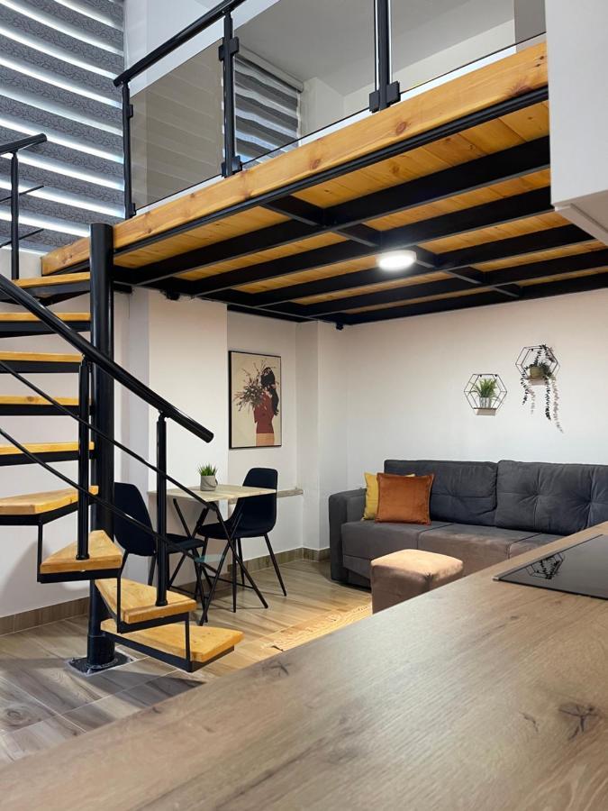 D&E Apartaments 地拉那 外观 照片