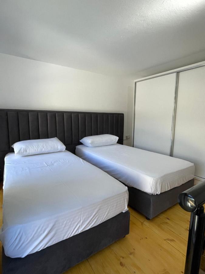 D&E Apartaments 地拉那 外观 照片